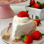 Rice Krispy Treat No-Bake Strawberry Cheesecake
