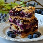 The Best Blueberry Crumb Bars