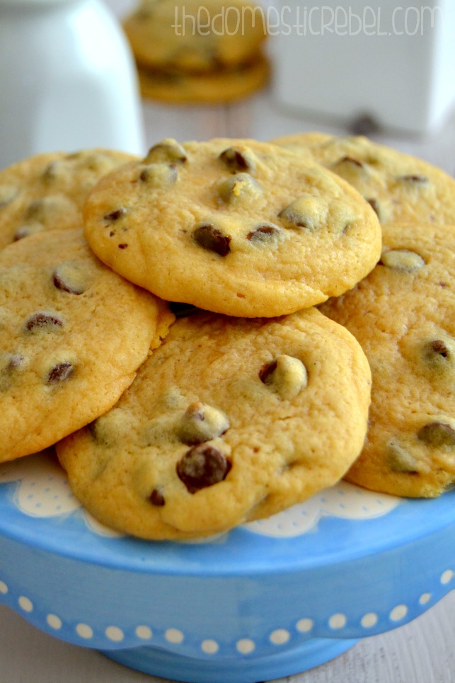 perfect chocolate chip cookies recipe arranged on blue cake stand