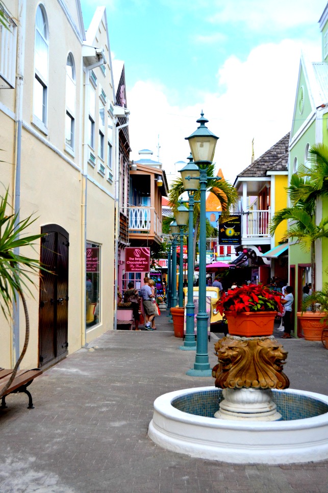 Random street in St Maarten