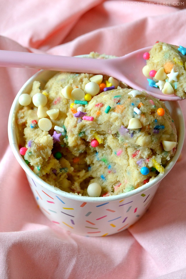 This Funfetti Edible Cookie Dough is safe to eat, delicious, easy and fast for a sugarfix on the go! Buttery, brown sugary with hints of vanilla, white chocolate chips and lots of rainbow sprinkles! You won't believe how tasty this is! 