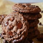 small arrangement of chocolate chocolate chip cookies